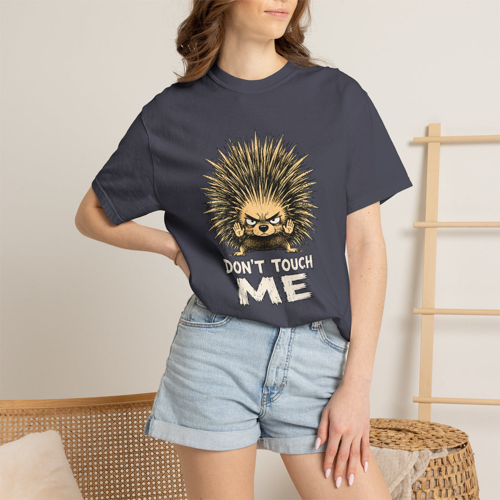 26.09-001-Don't Touch Me-Bold