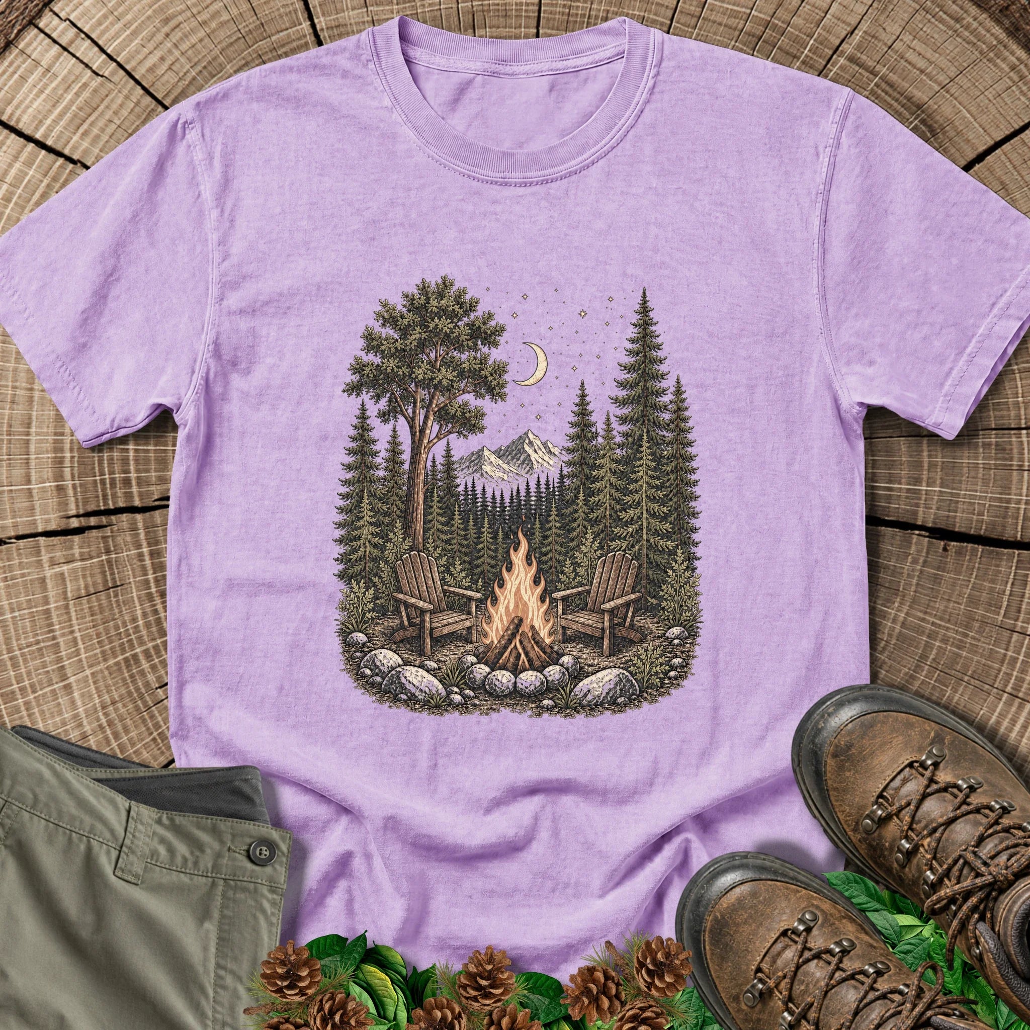 Waiting Campfire Chairs T-Shirt in Orchid